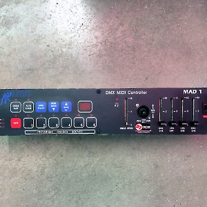 MAD-1 DMX controller: 38 €